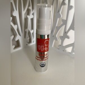 Suntegrity Vanish organic cleansing Oil SAMPLE